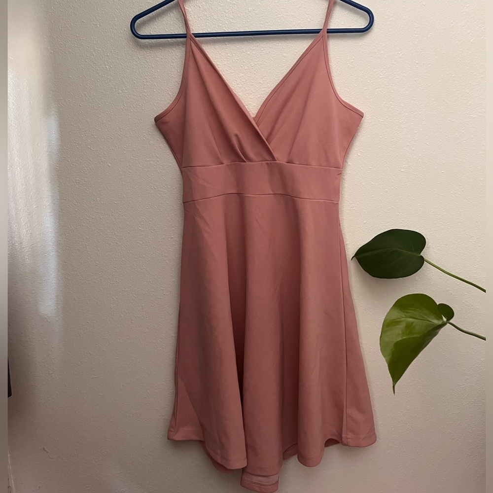 pink dress